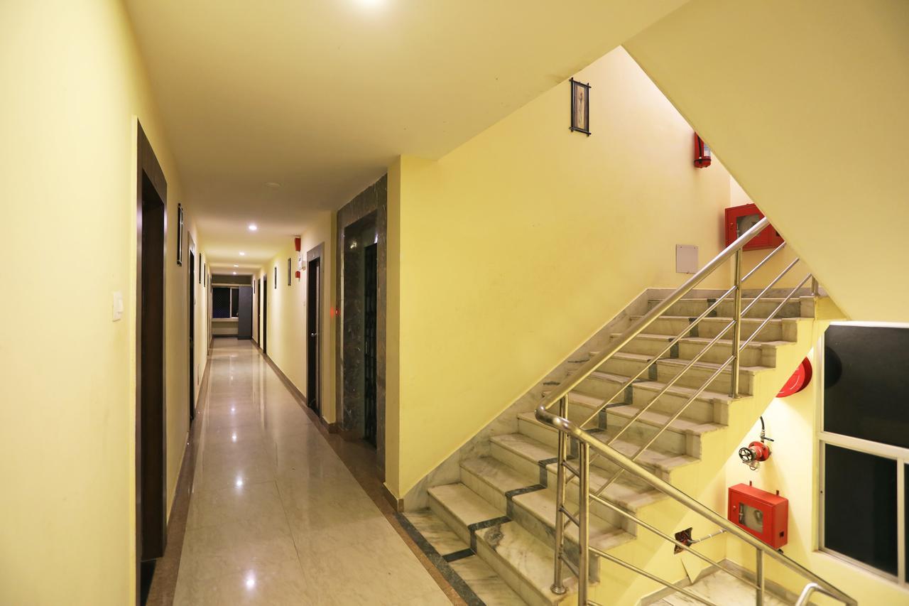 Oyo 15206 Hotel Sonar Gaon Puri Ngoại thất bức ảnh