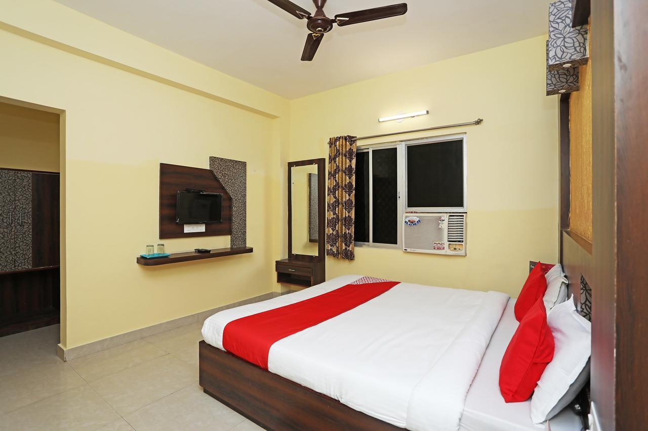 Oyo 15206 Hotel Sonar Gaon Puri Ngoại thất bức ảnh